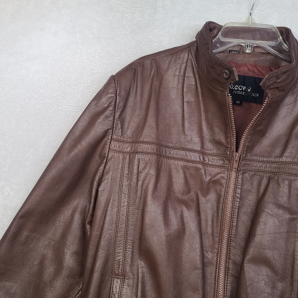 Vintage 70's Cafe Racer Moto Leather Jacket Wilson's Brown Fits Size 44 - Picture 7 of 16